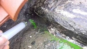 réparer une fuite de toit