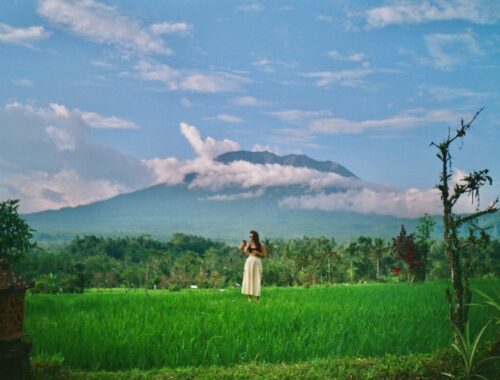 le mont Agung en Indonésie