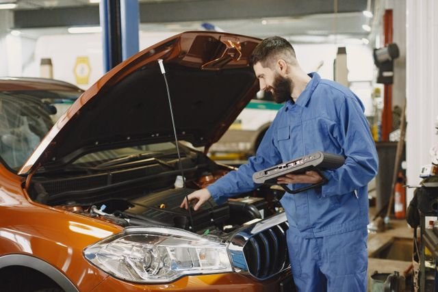 Panne automobile : les signes à détecter avant une réparation coûteuse